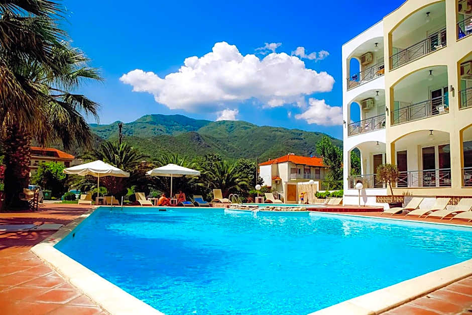 Stavros Beach Hotel