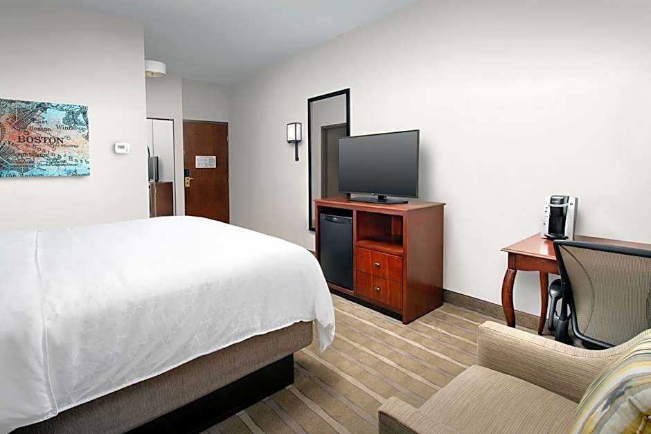 Holiday Inn Express Boston North-Woburn By IHG