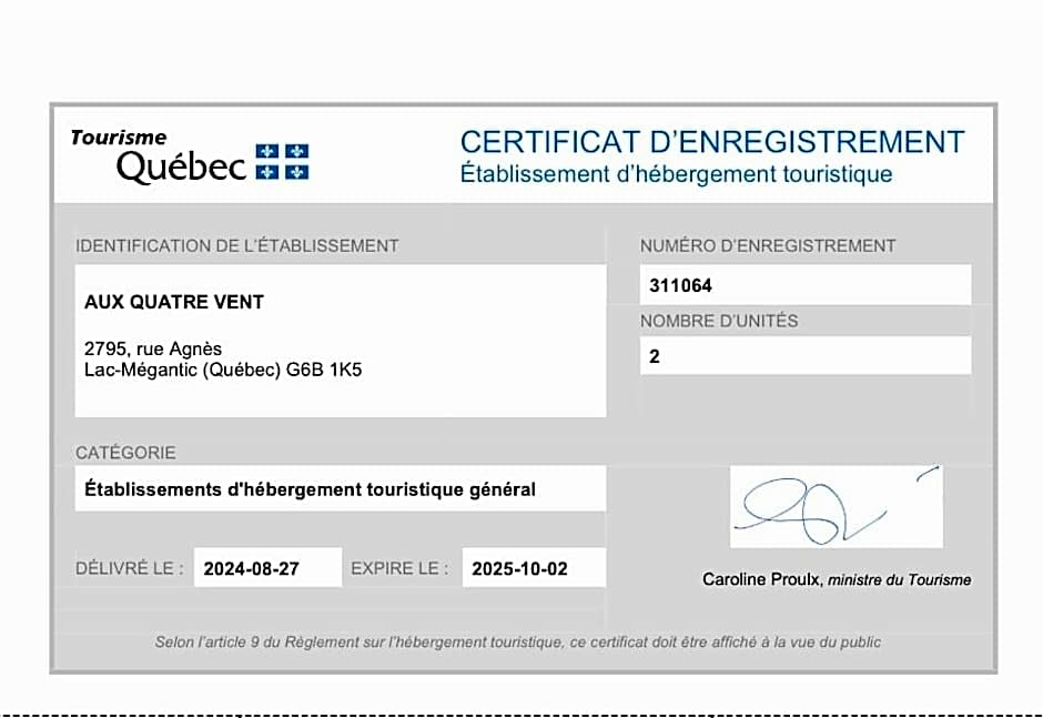 Charmant 3,5 Confortable avec Terrasse Privée !