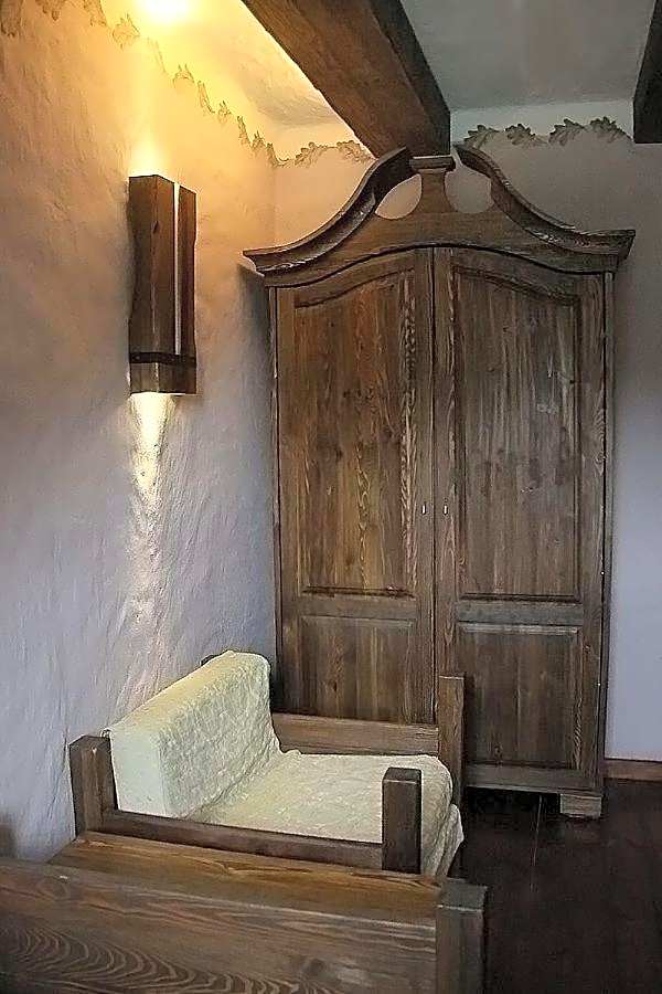 Kompleks rekreacyjno- hotelowo-wypoczynkowy FIRLEJOWE SIOŁO