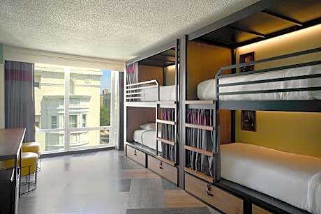 Private 4 - Bed Room