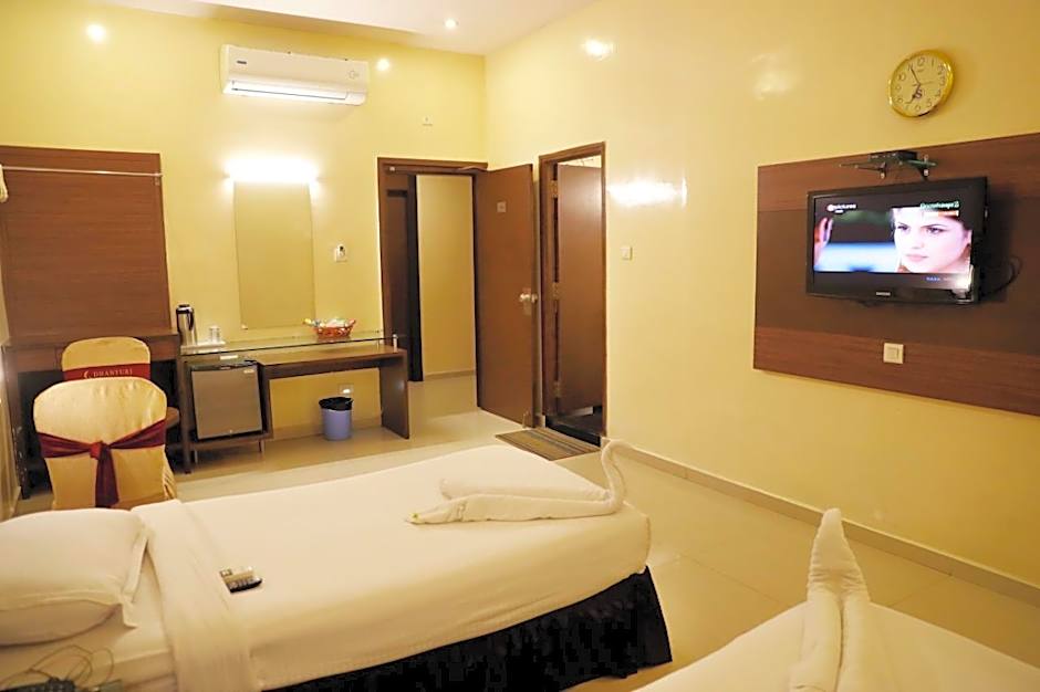 Hotel Swagath Grand Nagole