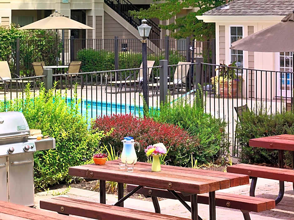 Sonesta ES Suites Princeton