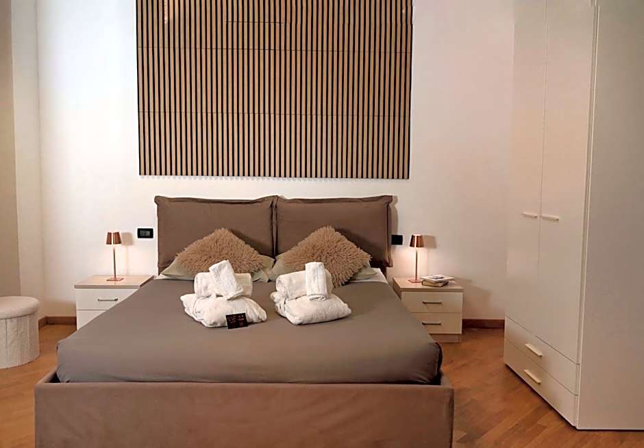 Palace Eight - Suites & Spa