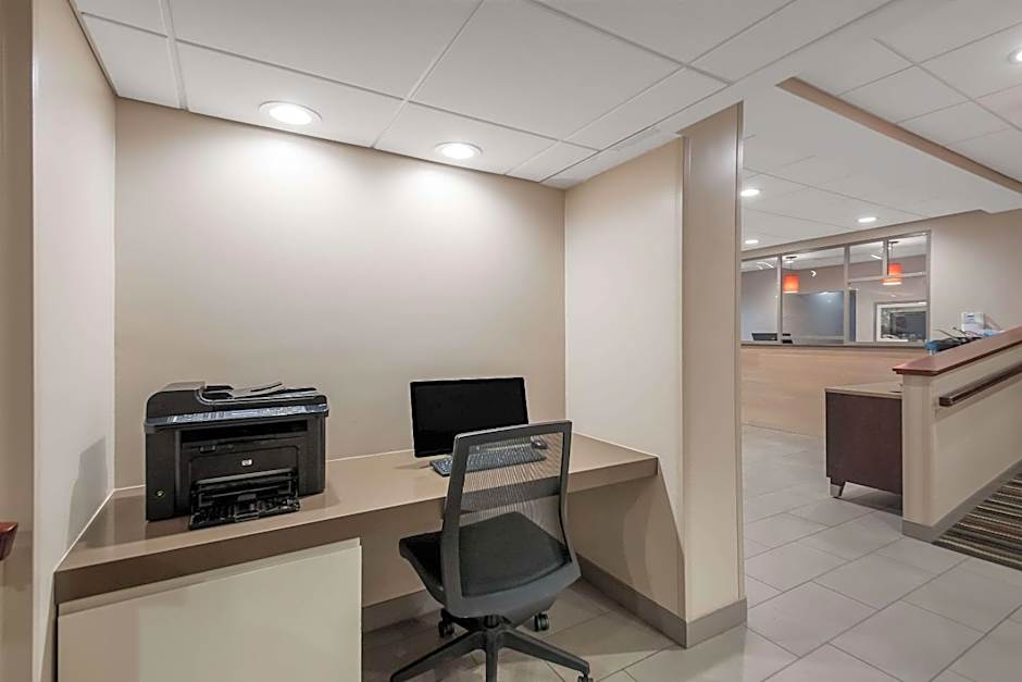 Country Inn & Suites by Radisson, Fredericksburg South (I-95), VA