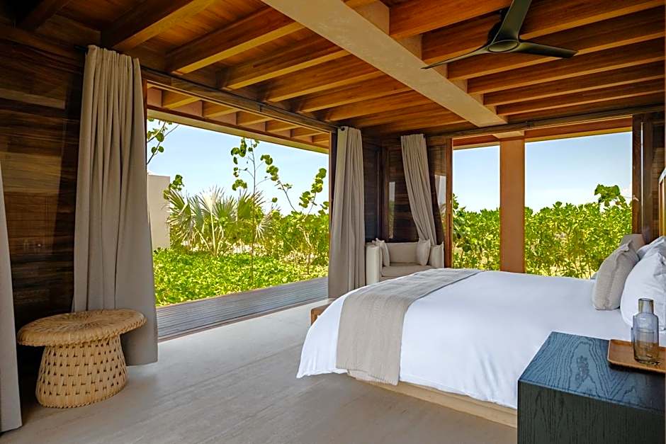 ONTO House Puerto Escondido