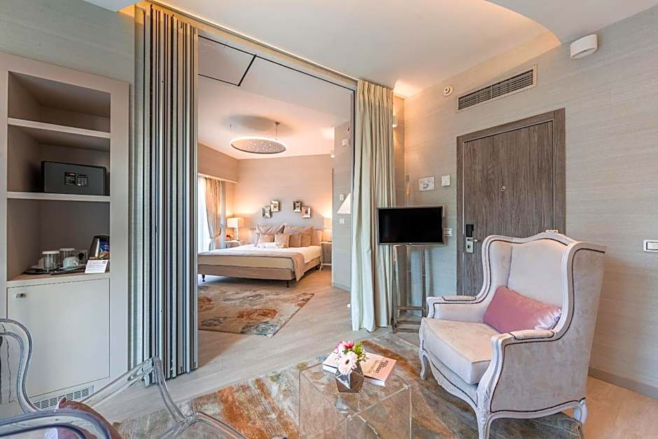 St. George Lycabettus Hotel