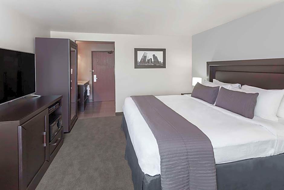 Baymont by Wyndham Glenview