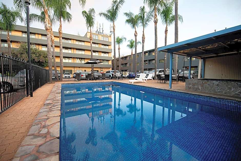 Mantra Meridien Adelaide