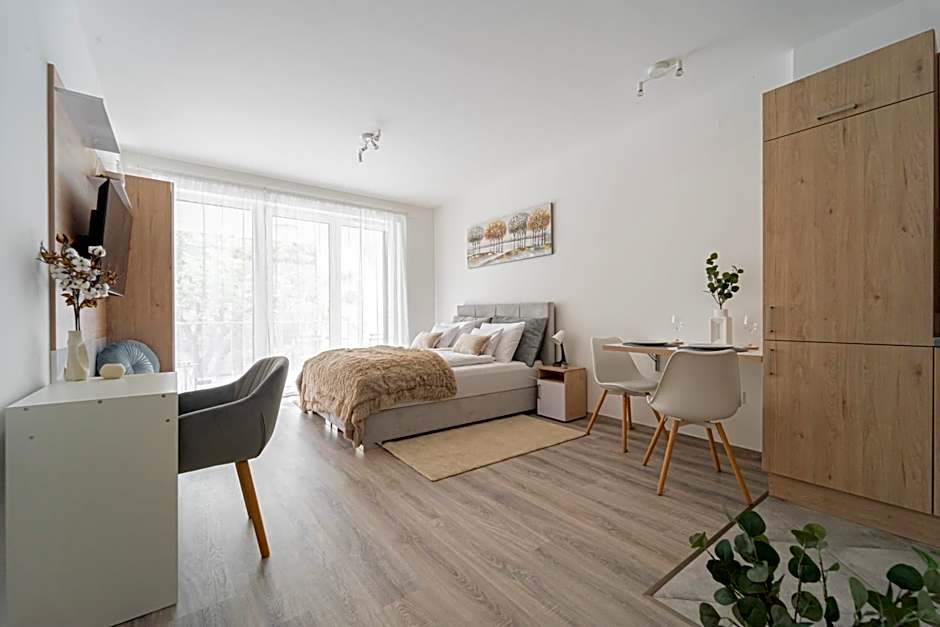 WestSide Garden Apartments by FirstHost