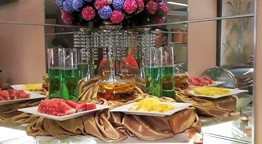 Allure Hotel & Suites