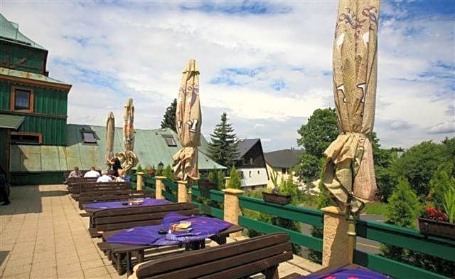 Hotel Zelený Dům