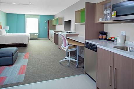 King Studio Suite - Hearing Access/Non-Smoking