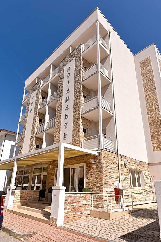 HOTEL DIAMANTE