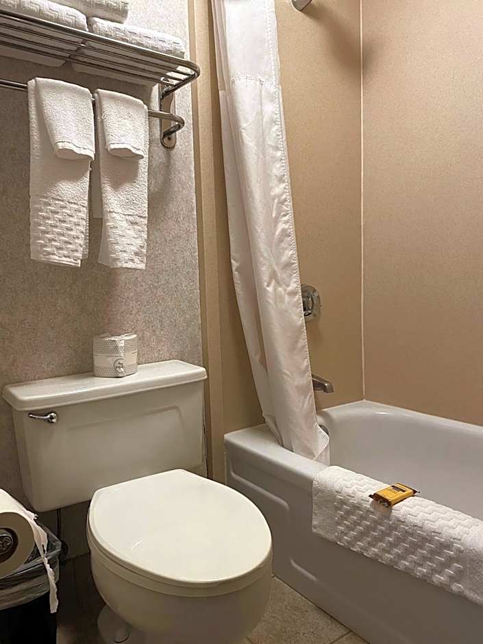 Best Western Plus Kelly Inn