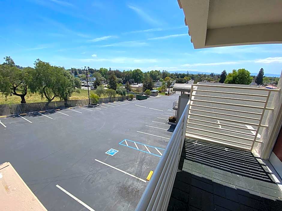 Budget Inn Of Hayward
