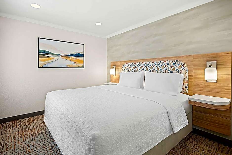 Hampton Inn By Hilton Morgan Hill