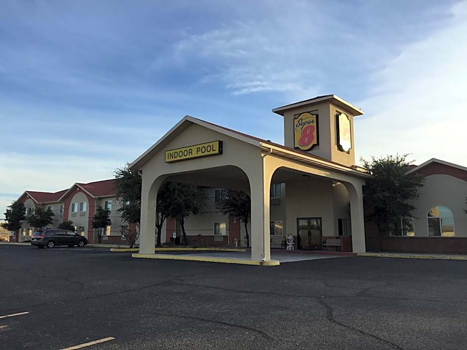 Super 8 by Wyndham Willcox