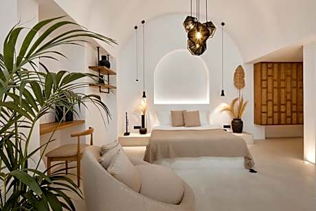 Sunset Suite with Outdoor Heated Private Pool