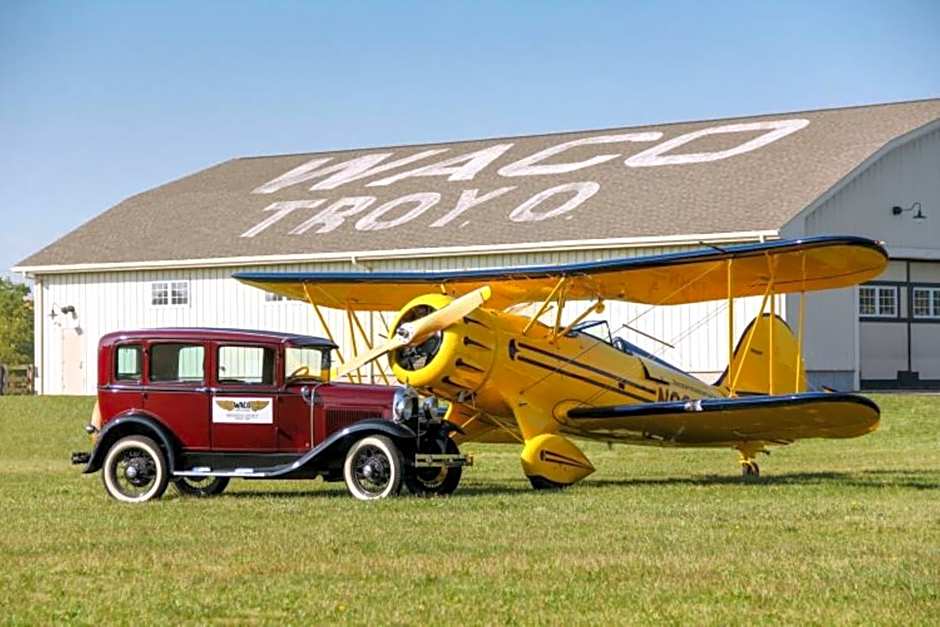 Holiday Inn Express Hotel & Suites Tipp City By IHG