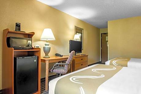 Queen Room with Two Queen Beds - Non-Smoking