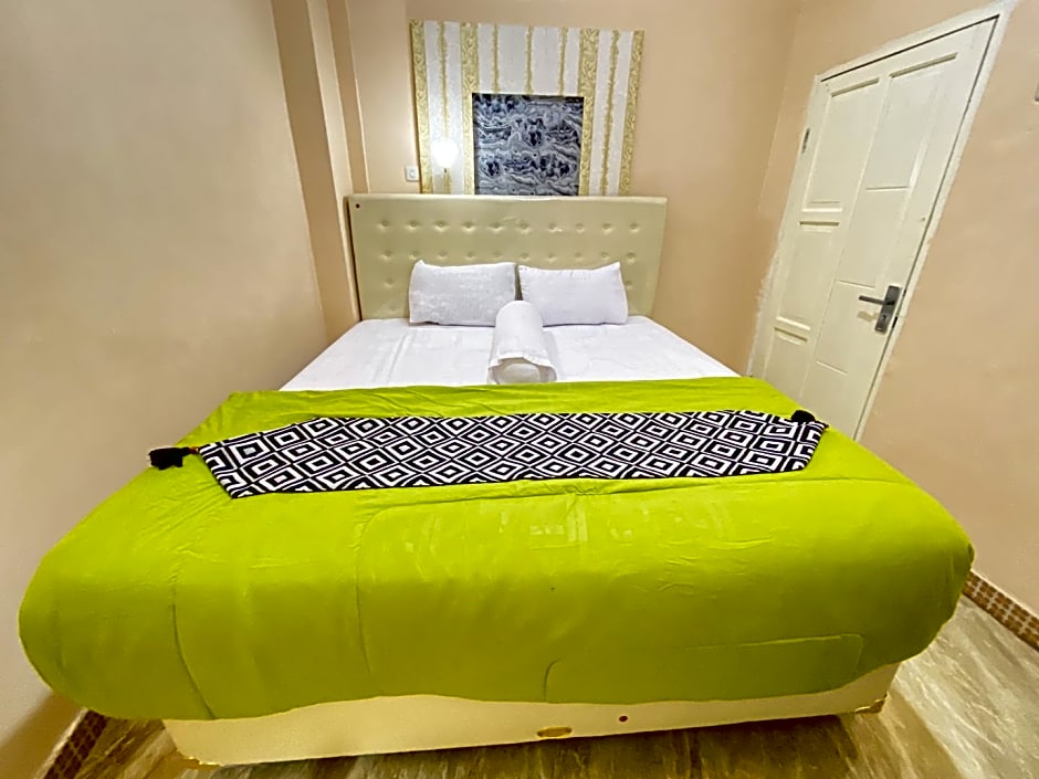 Ardam Homestay Syariah Near Mall Panakkukang – Makassar, CA