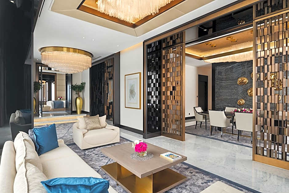 Taj Jumeirah Lakes Towers