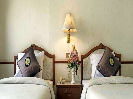 Ubon Hotel