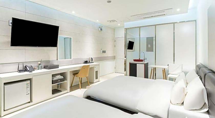Gimpo Pentastar Hotel