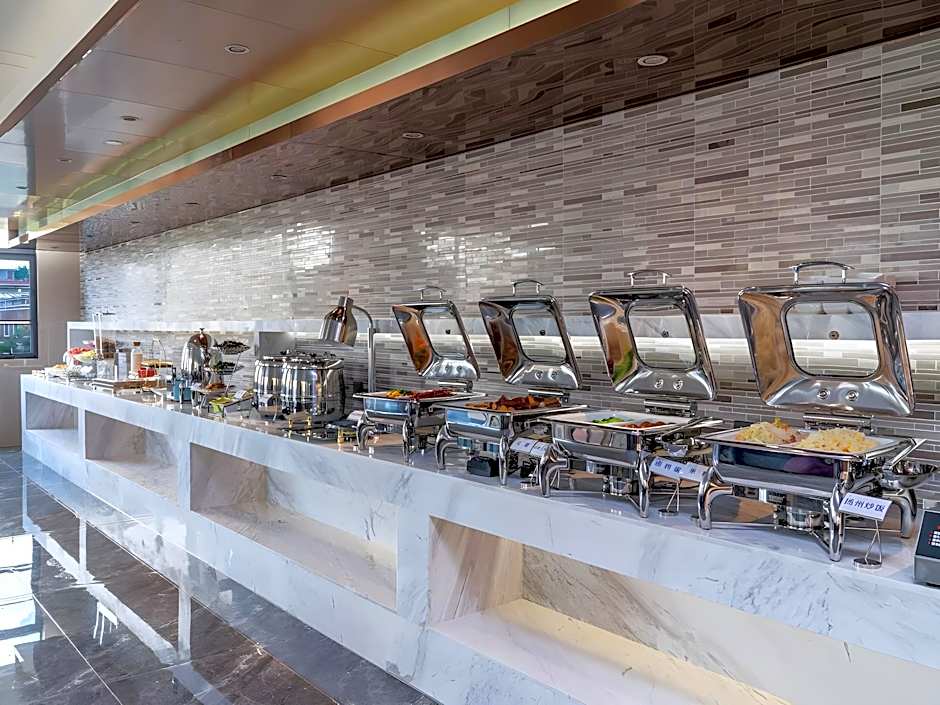 Lavande Hotel Chaozhou Fortune Center Lin Street