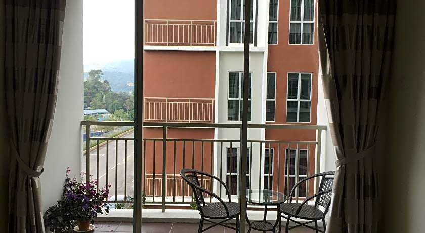 Dreamscape Apartment @ Golden Hills