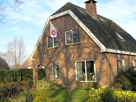 Bed & Breakfast "Bij de Trekgaten", breakfast optioneel