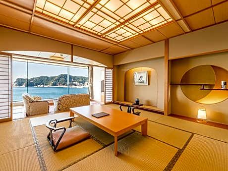 Deluxe Twin Room with Tatami Area - Smoking