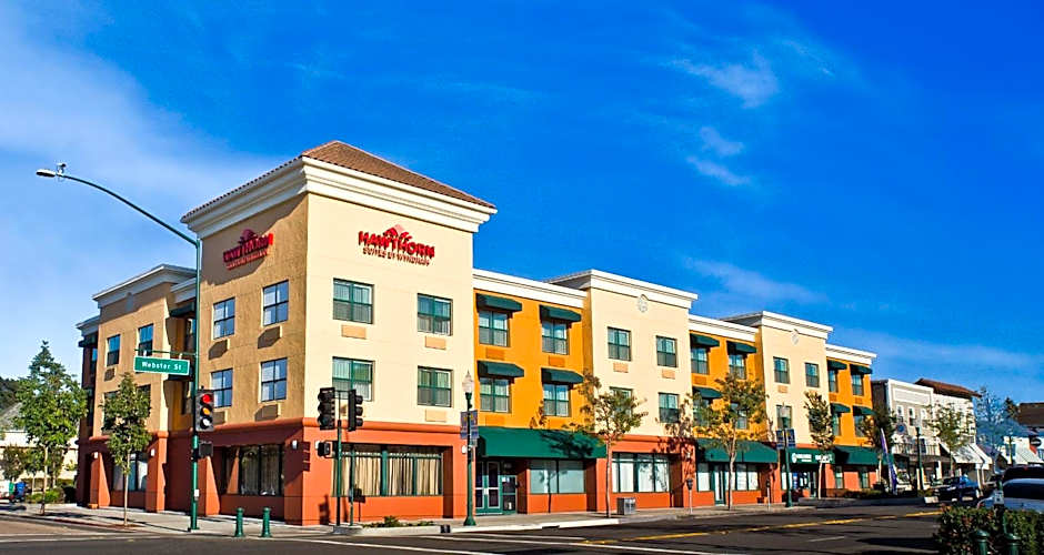 Hawthorn Suites by Wyndham Oakland/Alameda