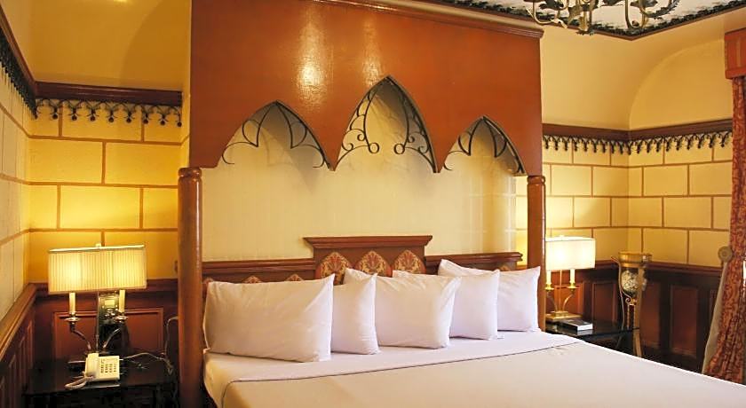 The New Camelot Hotel