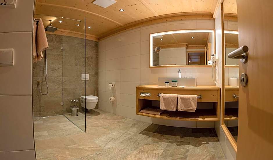 Gasthof Tannen - Alm