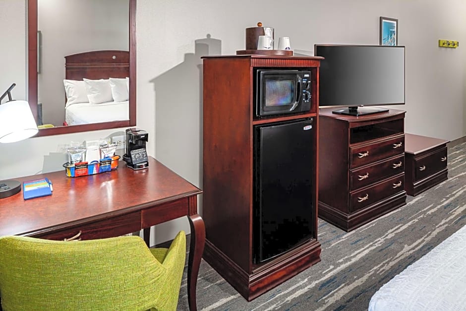 Hampton Inn By Hilton & Suites Texarkana, Tx