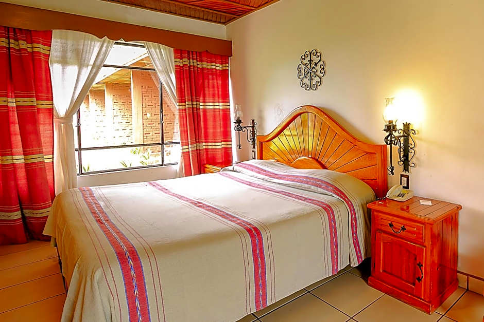 Hotel Pie de la Sierra