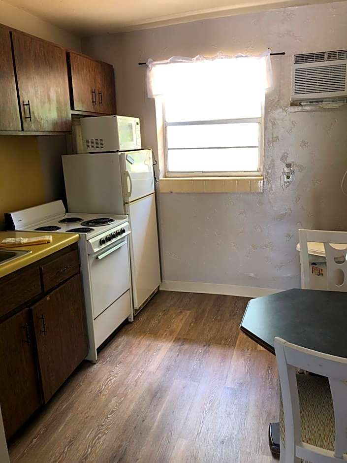 Pennwood Motor Lodge