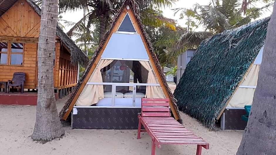 Alfresco Beach Hotel – Trincomalee, GA