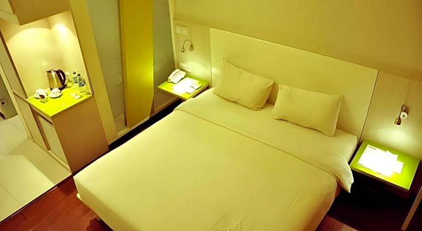 Everbright Ambon Hotel