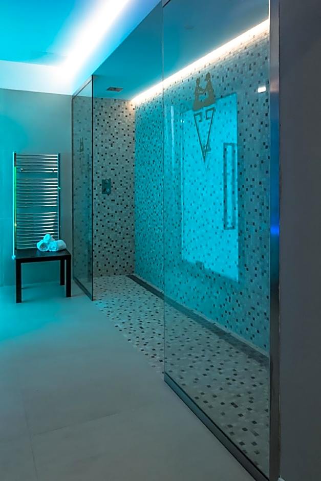 Hotel Touring Wellness & Beauty