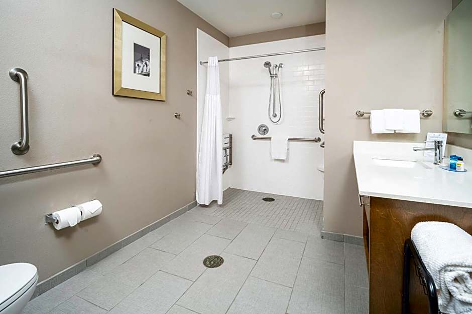 Staybridge Suites Summerville By IHG