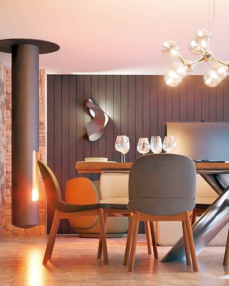 Hôtel Ski Lodge - Chambres & Appartements - Village Montana