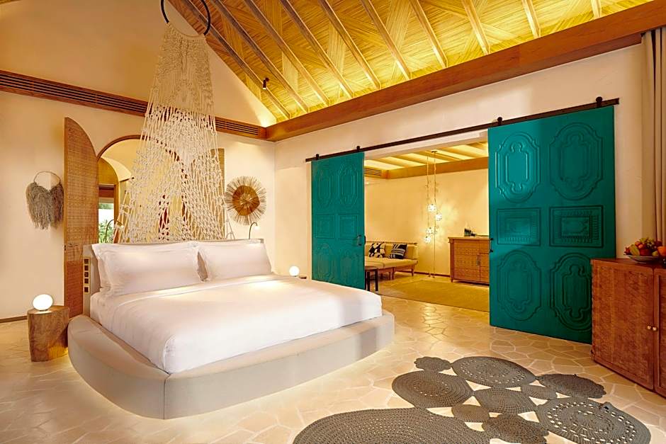Sirru Fen Fushi Private Lagoon Resort Maldives