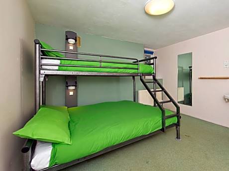 3 Bed Private Room Shared Bathroom