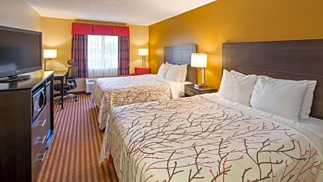 2 queen beds - non-smoking, microwave and refrigerator, 37 inch lcd television, high speed internet access, full breakfast