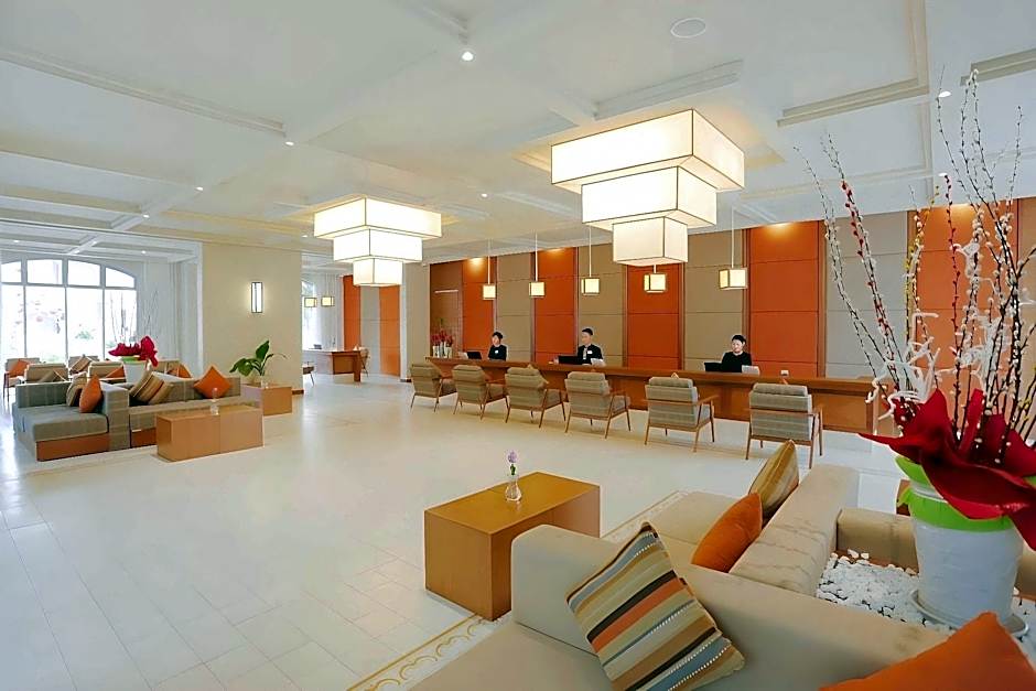 FLC Luxury Hotel Samson