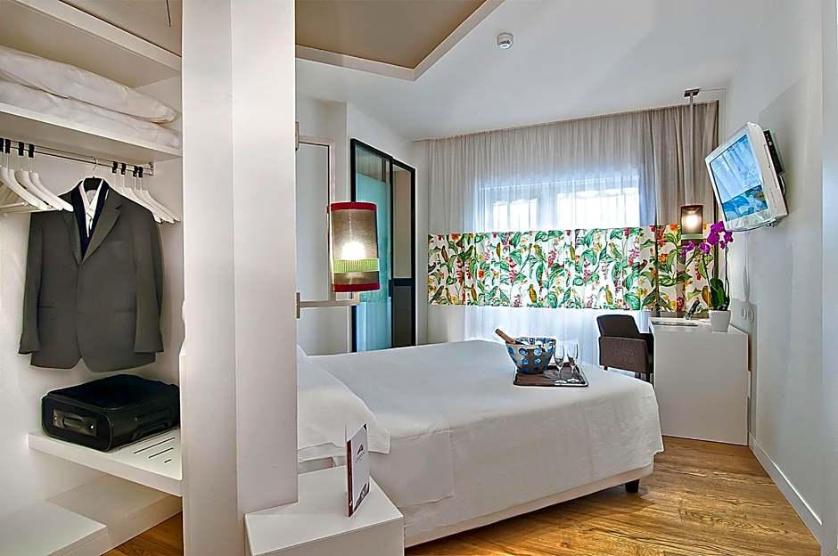 Hotel Caravel
