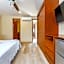 Luxury Apt Gym Jacuzzi WIFI Starlink